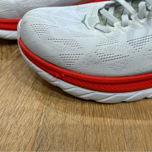 HOKA One One Mach 4 women’s size 9.5 - Picture 13 of 15